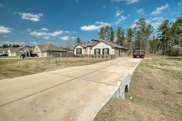 16747 Rockwall Street, Conroe, TX 77303