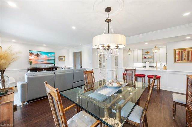 555 Park Shore DR B408, Naples, FL 34103