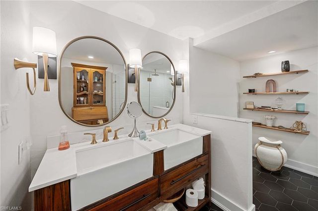 555 Park Shore DR B408, Naples, FL 34103