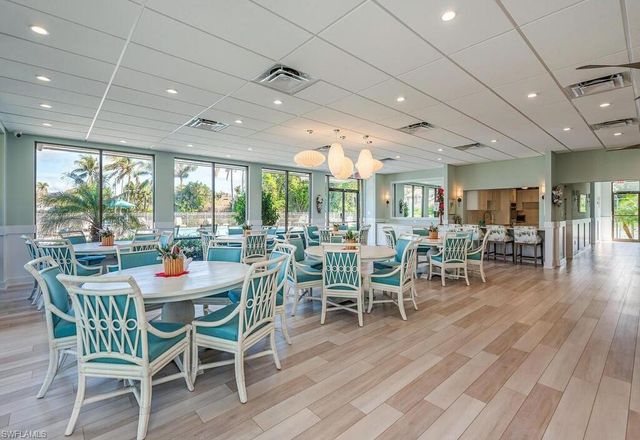555 Park Shore DR B408, Naples, FL 34103