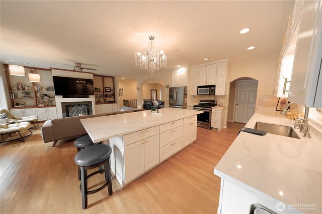 18709 68th Street E, Bonney Lake, WA 98391