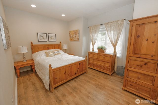 18709 68th Street E, Bonney Lake, WA 98391
