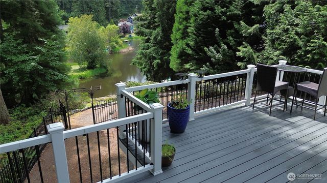 18709 68th Street E, Bonney Lake, WA 98391