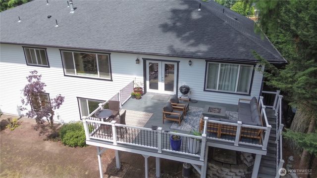 18709 68th Street E, Bonney Lake, WA 98391