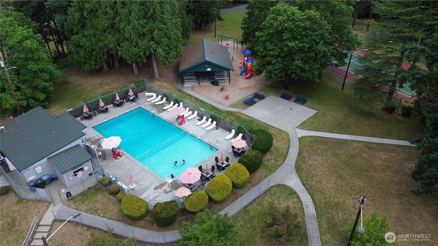18709 68th Street E, Bonney Lake, WA 98391