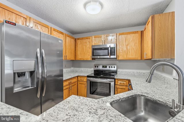 11705-C SUMMERCHASE CIR, Reston, VA 20194