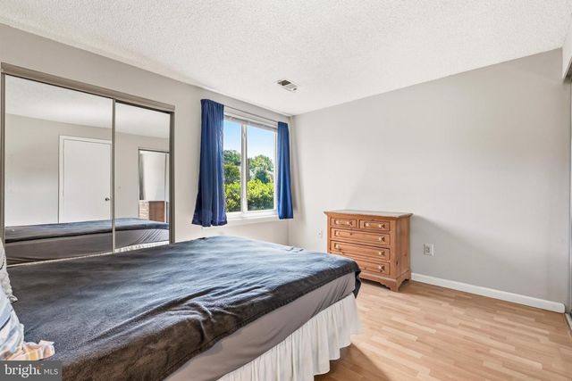 11705-C SUMMERCHASE CIR, Reston, VA 20194