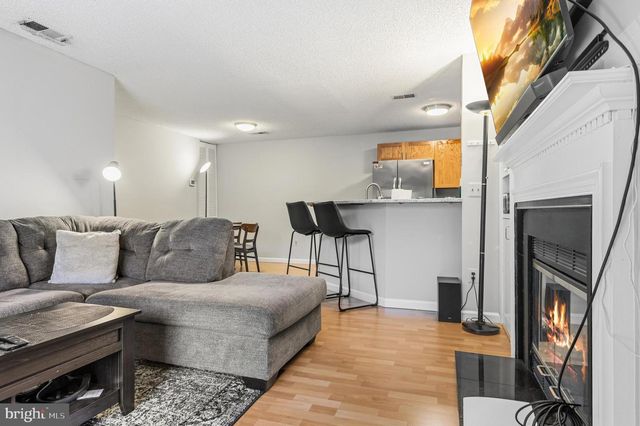 11705-C SUMMERCHASE CIR, Reston, VA 20194