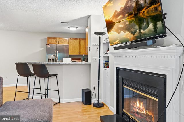 11705-C SUMMERCHASE CIR, Reston, VA 20194
