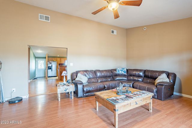 185 W MARILYN Way, San Tan Valley, AZ 85140