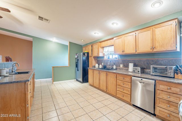 185 W MARILYN Way, San Tan Valley, AZ 85140