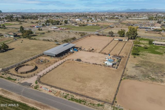 185 W MARILYN Way, San Tan Valley, AZ 85140