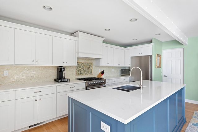 40808 Wilderness Dunes Lane, Covert, MI 49043