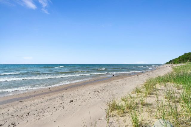 40808 Wilderness Dunes Lane, Covert, MI 49043