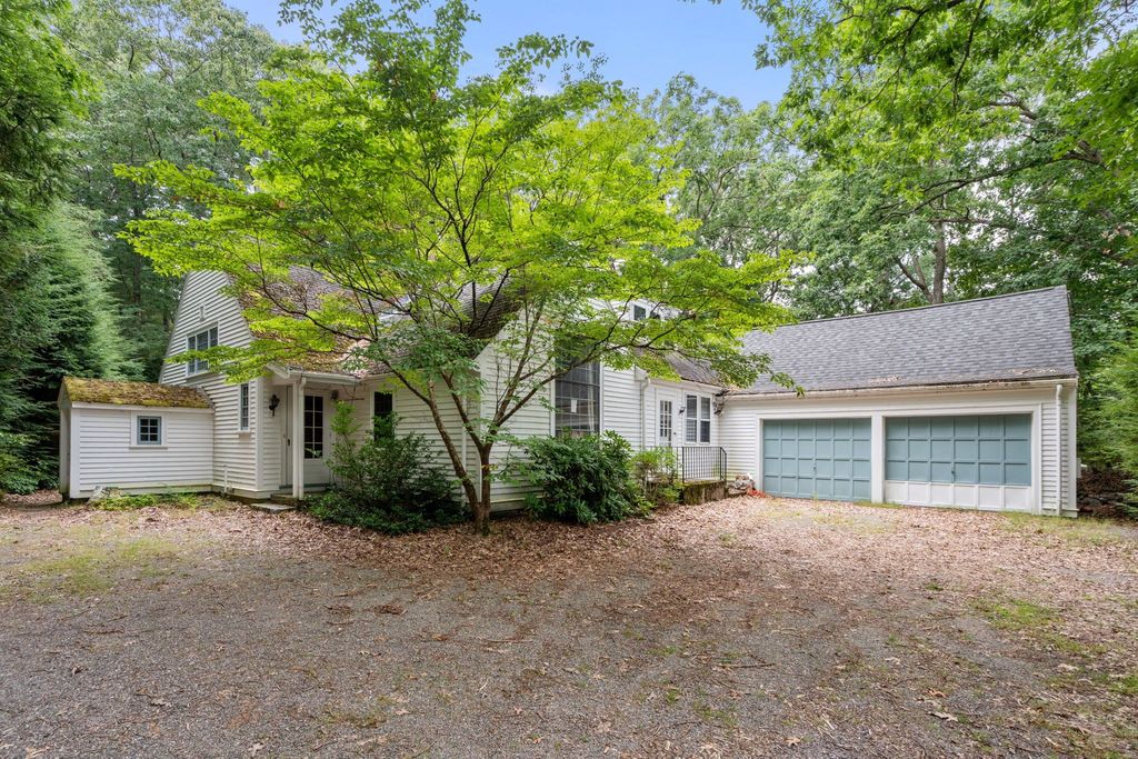 94 Sunset Road, Weston, MA 02493