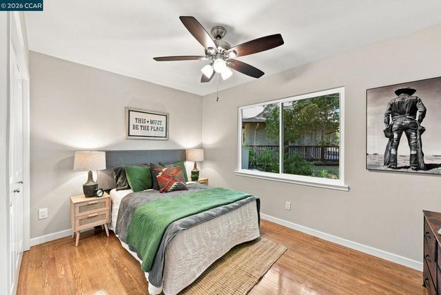 62 Claremont Ave, Orinda, CA 94563