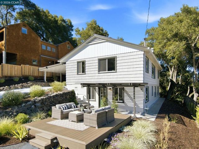 62 Claremont Ave, Orinda, CA 94563