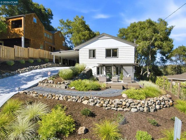 62 Claremont Ave, Orinda, CA 94563