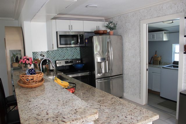 237 Wenonah Place, West Palm Beach, FL 33405