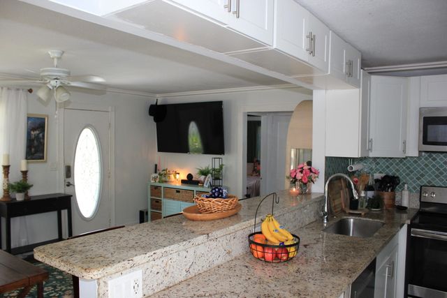 237 Wenonah Place, West Palm Beach, FL 33405