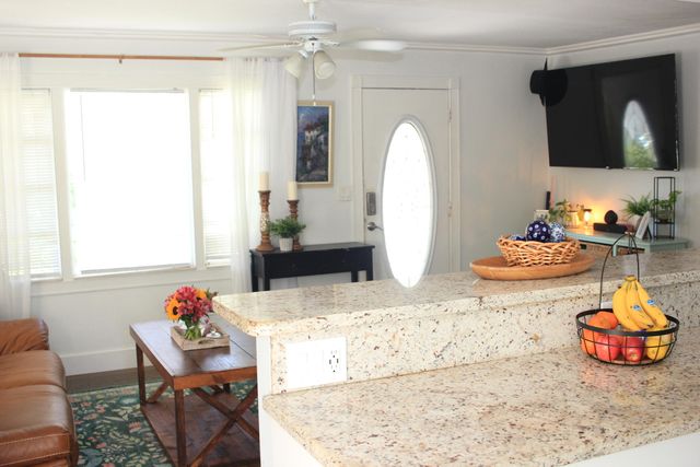 237 Wenonah Place, West Palm Beach, FL 33405