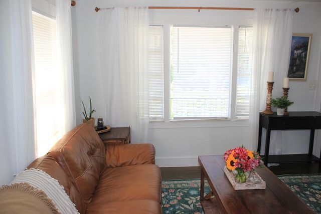 237 Wenonah Place, West Palm Beach, FL 33405