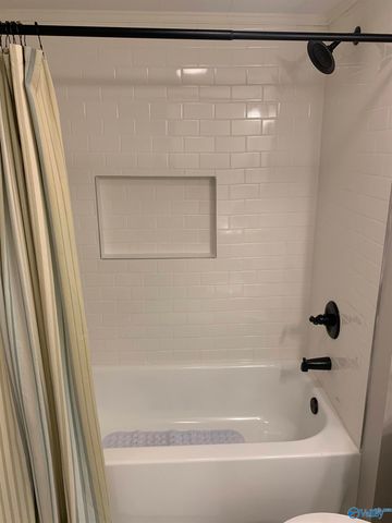 3916 9th Avenue, Huntsville, AL 35805