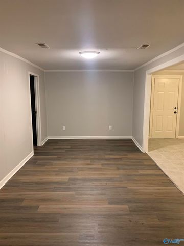 3916 9th Avenue, Huntsville, AL 35805