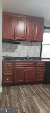 429 W ASHDALE ST, Philadelphia, PA 19120