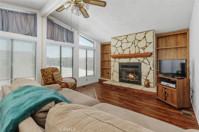 4080 Pedley 146, Riverside, CA 92509