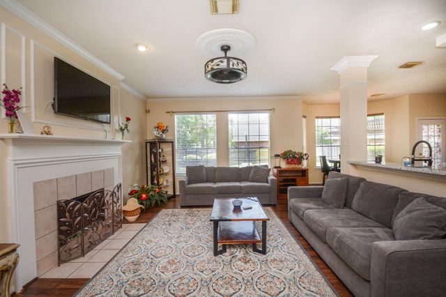 1631 Almond Brook Lane, Houston, TX 77062