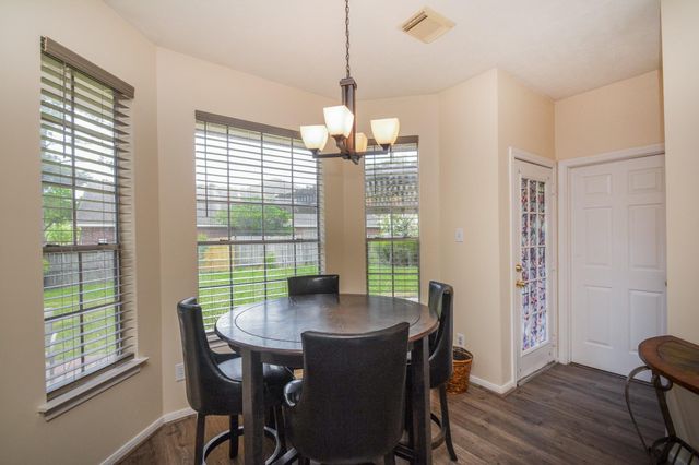 1631 Almond Brook Lane, Houston, TX 77062