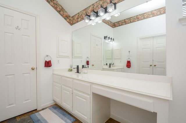 1631 Almond Brook Lane, Houston, TX 77062