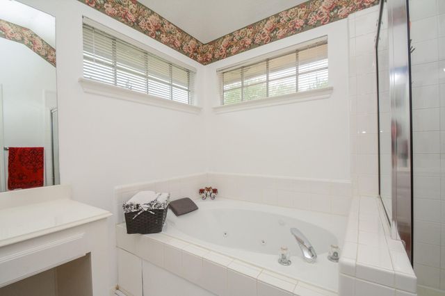 1631 Almond Brook Lane, Houston, TX 77062