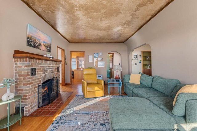 413 JEFFERSON STREET, Algoma, WI 54201