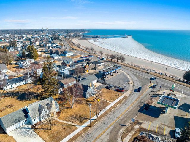 413 JEFFERSON STREET, Algoma, WI 54201