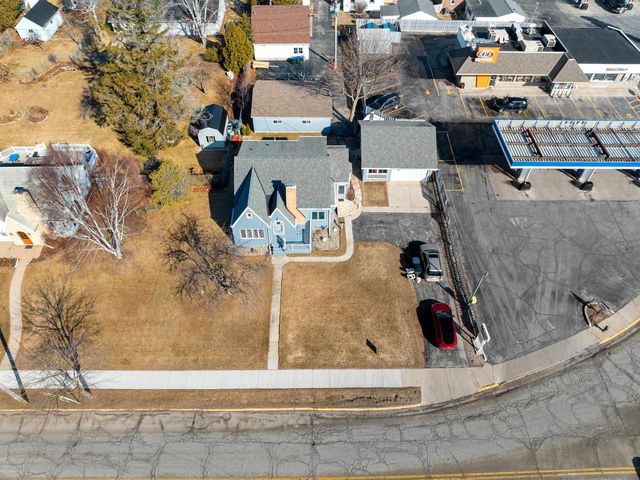 413 JEFFERSON STREET, Algoma, WI 54201