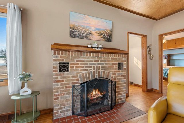 413 JEFFERSON STREET, Algoma, WI 54201