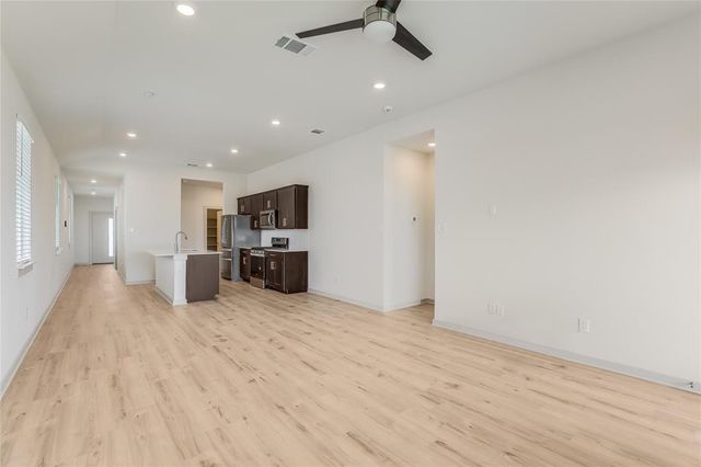341 Wilshire RD, San Marcos, TX 78666