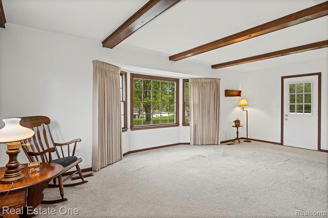 1675 Ledbury Drive, Bloomfield Hills, MI 48304
