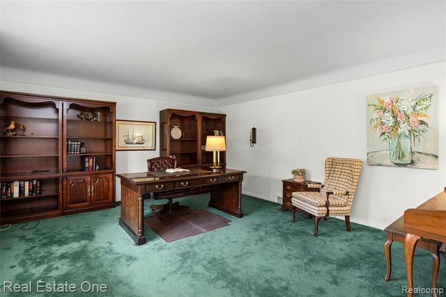 1675 Ledbury Drive, Bloomfield Hills, MI 48304