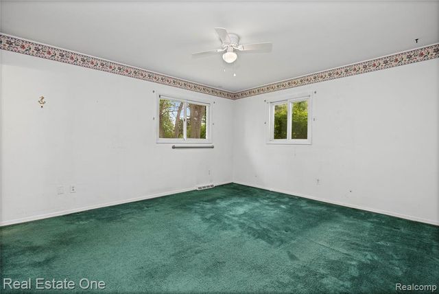 1675 Ledbury Drive, Bloomfield Hills, MI 48304