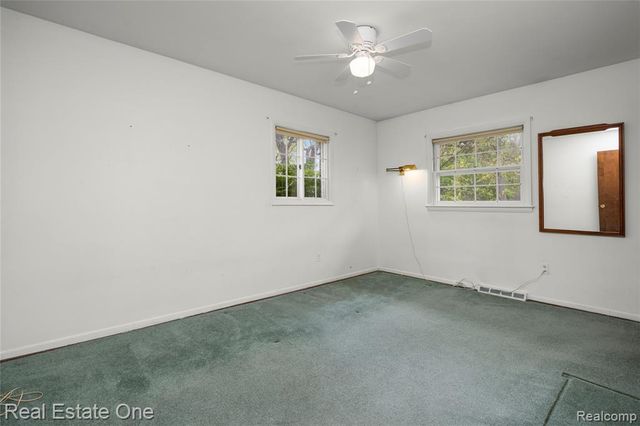 1675 Ledbury Drive, Bloomfield Hills, MI 48304
