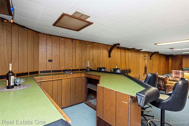 1675 Ledbury Drive, Bloomfield Hills, MI 48304