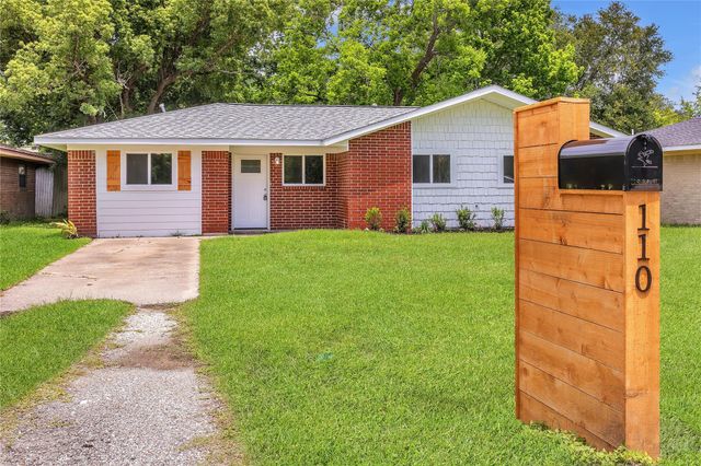 110 Prune Street, La Marque, TX 77568