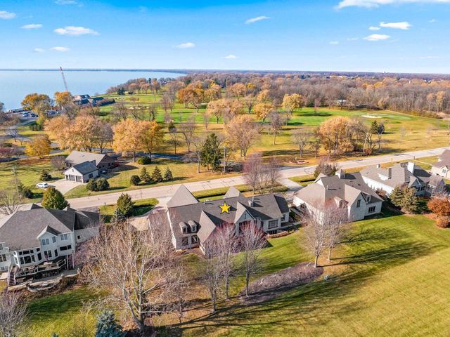 N8418 NORTH SHORE ROAD, Menasha, WI 54952