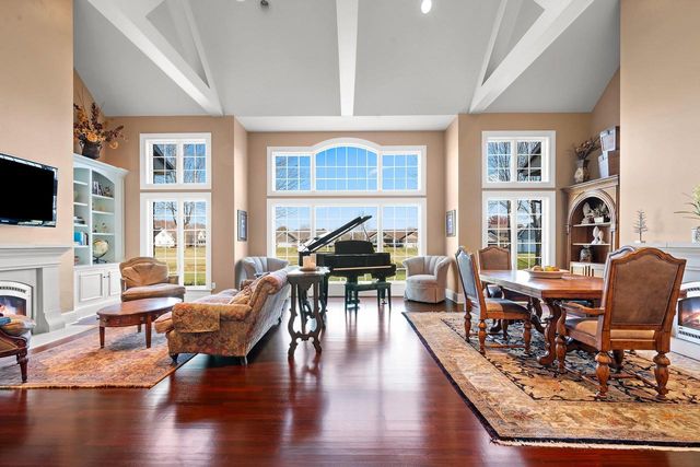 N8418 NORTH SHORE ROAD, Menasha, WI 54952