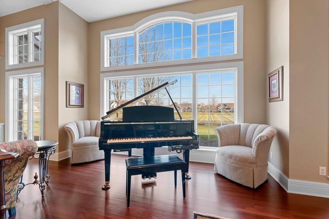 N8418 NORTH SHORE ROAD, Menasha, WI 54952