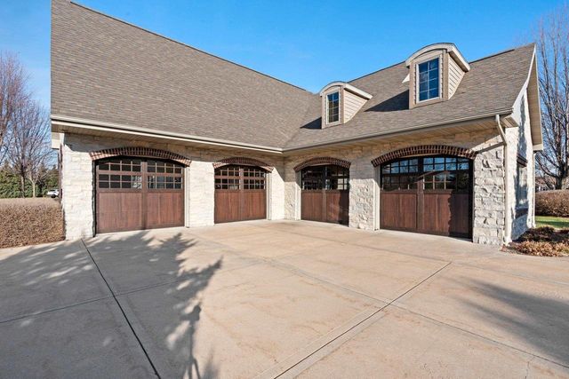 N8418 NORTH SHORE ROAD, Menasha, WI 54952