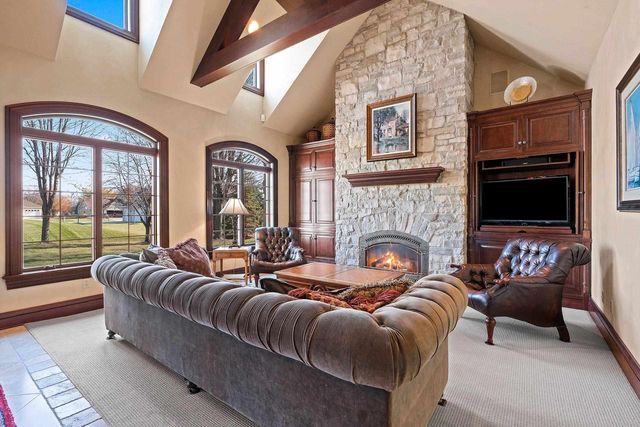 N8418 NORTH SHORE ROAD, Menasha, WI 54952